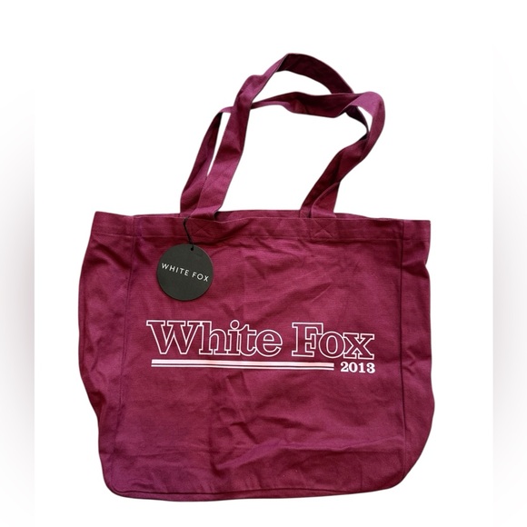 White Fox No Hesitation Tote Bag in Burgundy/Pink - Picture 2 of 9